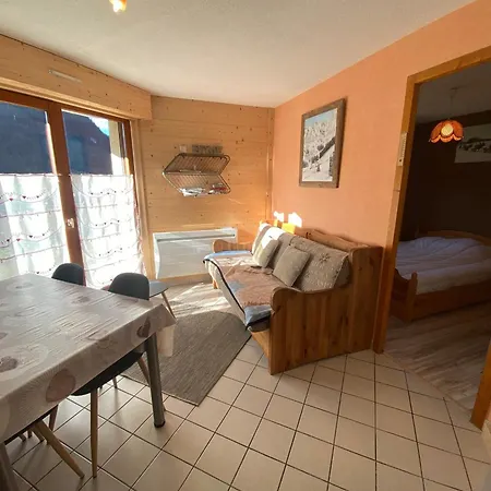 A Chatel, 4 Pers, Parking Prive, Terrasse, Proche Centre - Fr-1-693-115 Apartment *